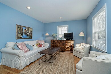 1407 College Ave, Wheaton, IL 60187 - photo 2