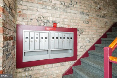 11917 Tarragon Rd unit D, Reisterstown, MD 21136 - photo 3