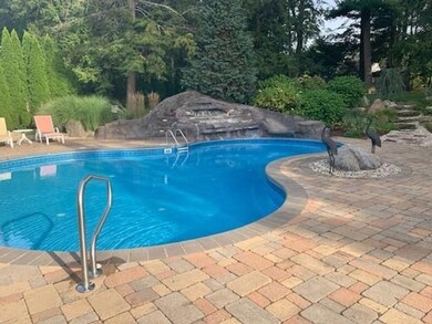 56 Cardinal Ln, Westfield, MA 01085 - photo 5