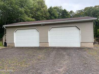 448 Old Gravity Rd, Lake Ariel, PA 18436 - photo 3