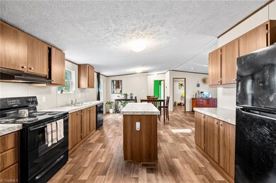 6071 Little Beane Store Rd, Seagrove, NC 27341 - photo 7