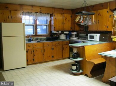 720 W Main St, Waynesboro, PA 17268 - photo 6