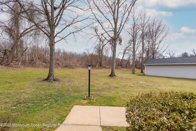 19 Snowberry Ct unit F1, Red Bank, NJ 07701 - photo 3