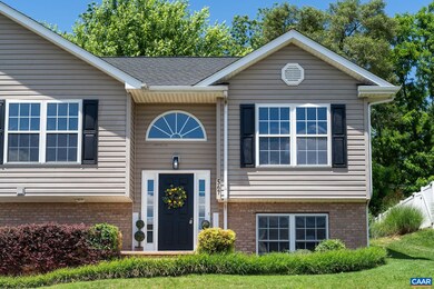 567 Edwardian Ln, Waynesboro, VA 22980 - photo 2