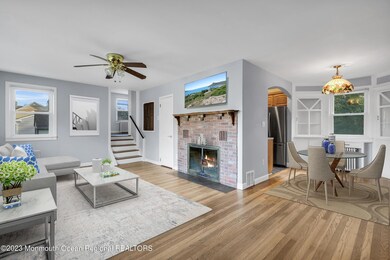 Living Room & Dining Room VS