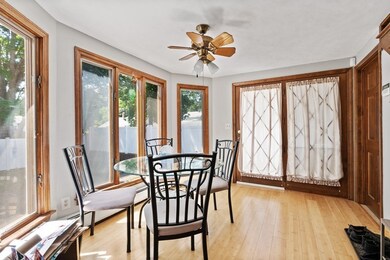 35 Mckenney Cir, Andover, MA 01810 - photo 3