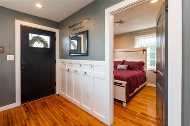 20 Mumford Ave, Newport, RI 02840 - photo 7