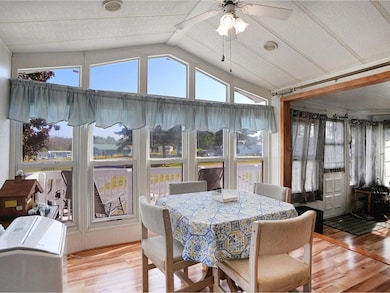 13 Jonathan Cir, South Hero, VT 05486 - photo 5