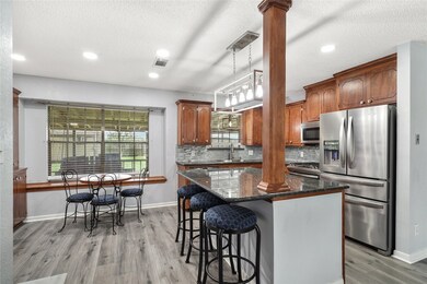 3520 Stevenwood Ln, Alvin, TX 77511 - photo 4