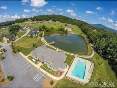 Clubhouse, Pool & Pond
