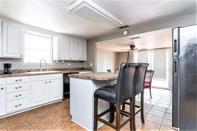 8170 Peden Rd, Azle, TX 76020 - photo 5