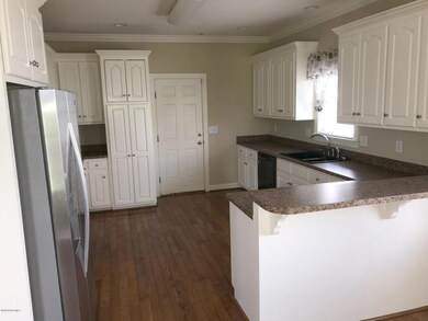 3601 Taberna Dr, Greenville, NC 27834 - photo 6