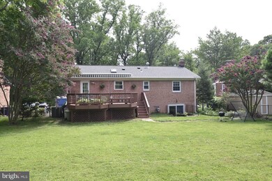 609 Abbott Ln, Falls Church, VA 22046 - photo 4