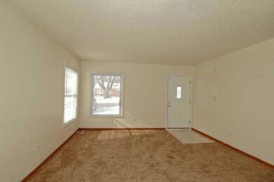 1011 69th St, Windsor Heights, IA 50324 - photo 3