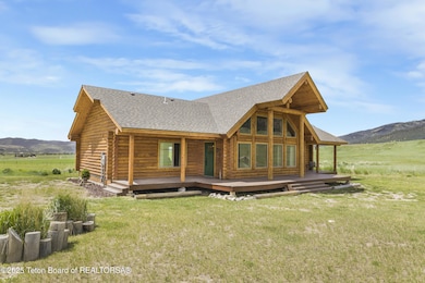 105 Elk Path