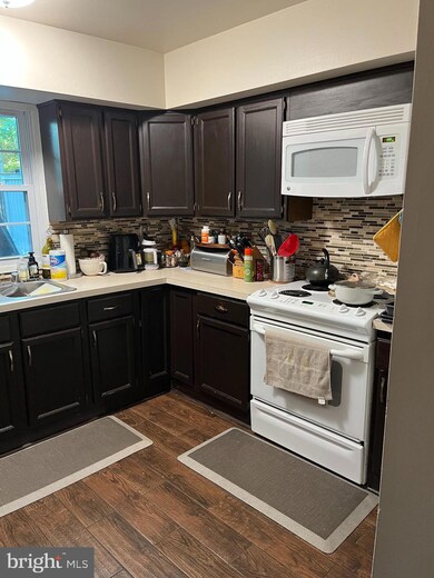 5920 Kingsford Rd unit 357, Springfield, VA 22152 - photo 3