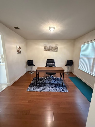 168 Dolomite Dr, Buda, TX 78610 - photo 2