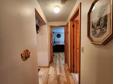 122 Goffstown Rd, Hooksett, NH 03106 - photo 3
