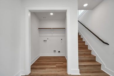 7912 Lawn St, Houston, TX 77088 - photo 5