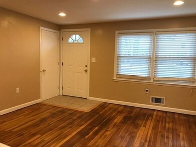 1091 Mammoth Rd unit a, Dracut, MA 01826 - photo 5