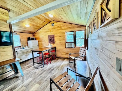 307 Windsor Rd, Kunkletown, PA 18058 - photo 7