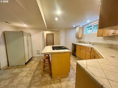 2511 2515 NE 57th Ave, Portland, OR 97213 - photo 6