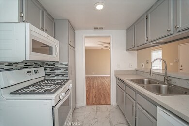 153 S Wilmington Ave unit J, Compton, CA 90220 - photo 7