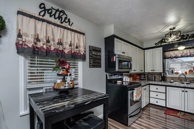 90 S Railroad Ave, Arimo, ID 83214 - photo 5