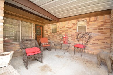 10012 Woodwick St, Houston, TX 77016 - photo 4