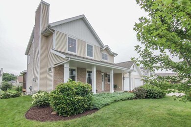 5162 Fox Sedge Ln, Fitchburg, WI 53711 - photo 2