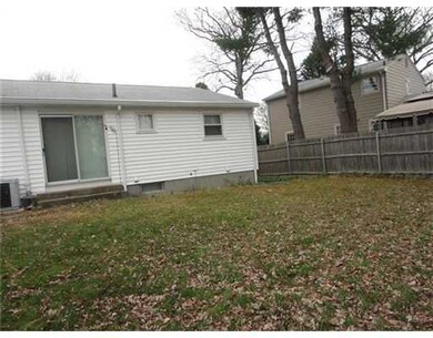 6 Monmouth Dr, Riverside, RI 02915 - photo 2