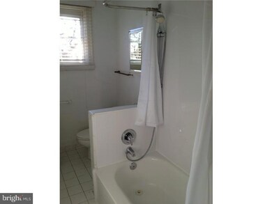 17 E Lancaster Ave unit 2ND FL, Ardmore, PA 19003 - photo 2
