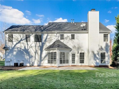 9106 Torrence Crossing Dr, Huntersville, NC 28078 - photo 7