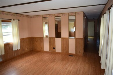 19 Gingerbread Ln, Warren, NH 03279 - photo 3