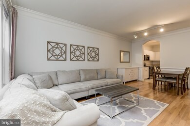 Colonnade at Kentlands unit B55, Gaithersburg, MD 20878 - photo 5