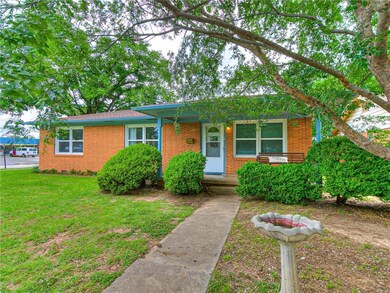 1500 N Center Ave, Shawnee, OK 74804 - photo 3