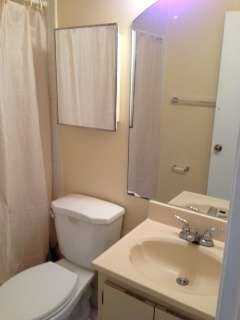 2205 W 53rd Place unit 2205, Hialeah, FL 33016 - photo 3