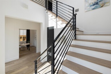 627 Merrill St, Houston, TX 77009 - photo 4