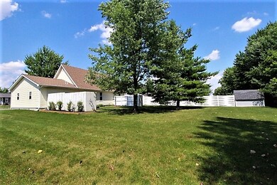 708 E Jefferson St, Warren, IN 46792 - photo 3