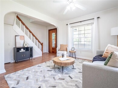 2620 51st St, Des Moines, IA 50310 - photo 4