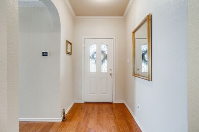 845 Royal Oak Ln, Burleson, TX 76028 - photo 5