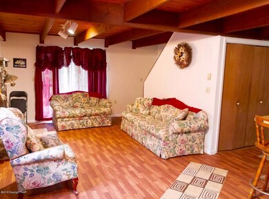 3160 Cherry Ridge Rd, Bushkill, PA 18324 - photo 6