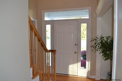 700 Sachem Cir, Slingerlands, NY 12159 - photo 3