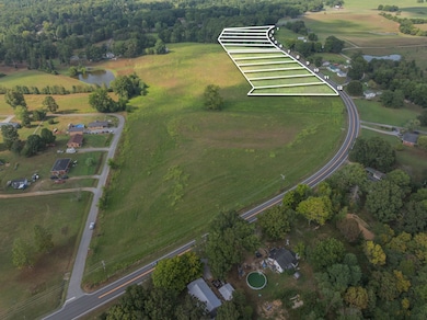 0 Main St N unit RTC2988127, Tennessee Ridge, TN 37178 - photo 4