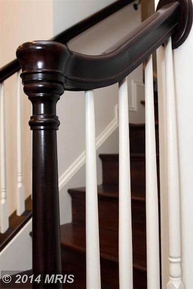 7 Kathleen Ct, Sykesville, MD 21784 - photo 3