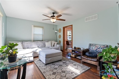 1908 Gayle Ln, Findlay, OH 45840 - photo 6