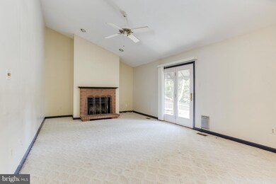 609 Saint Paul Ave, Reisterstown, MD 21136 - photo 6