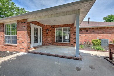 3105 NW 3rd St, Bentonville, AR 72712 - photo 5