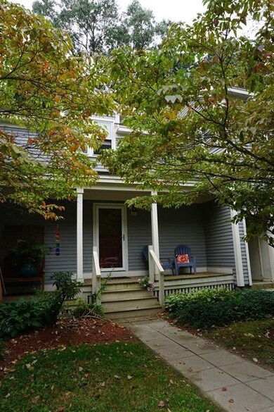 29 S Commons unit C, Lincoln, MA 01773 - photo 4