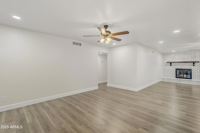 9641 N 35th Ln, Phoenix, AZ 85051 - photo 5